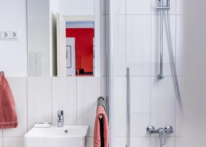 Im Gruenen Cottage33 *